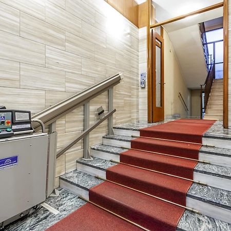 Affori Centro Metro Appartamento Con Camera E Cucina Milán Exterior foto