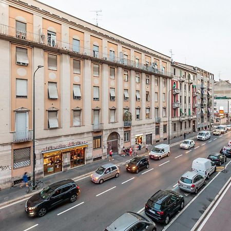 Affori Centro Metro Appartamento Con Camera E Cucina Milán Exterior foto
